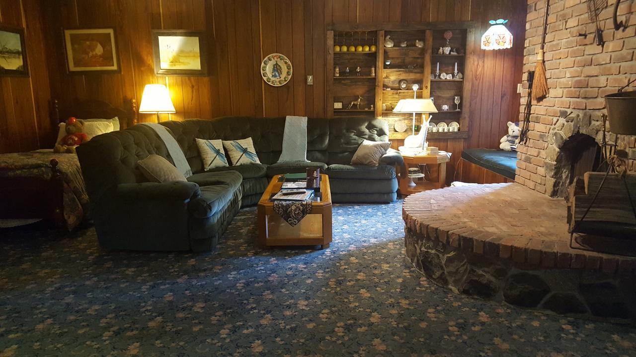Whisperin' Pines Chalet 库珀斯敦 外观 照片